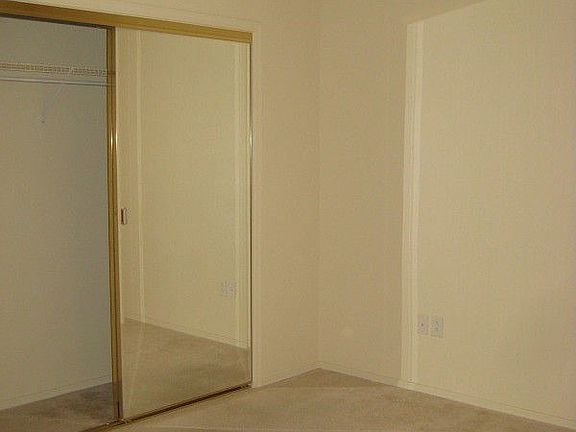 4th image of 2573 Woodson Ave