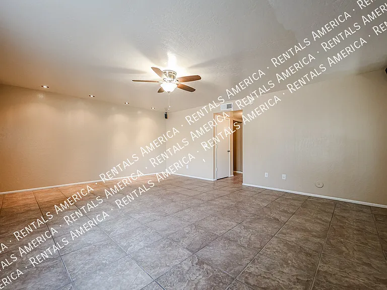 3160 W Frankfurt Dr — Photo 21