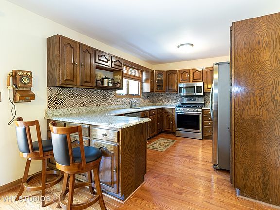 5th image of this home