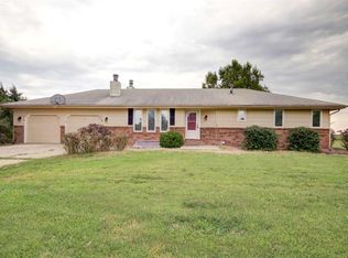 13700 E Flatland Trl, Derby, KS 67037