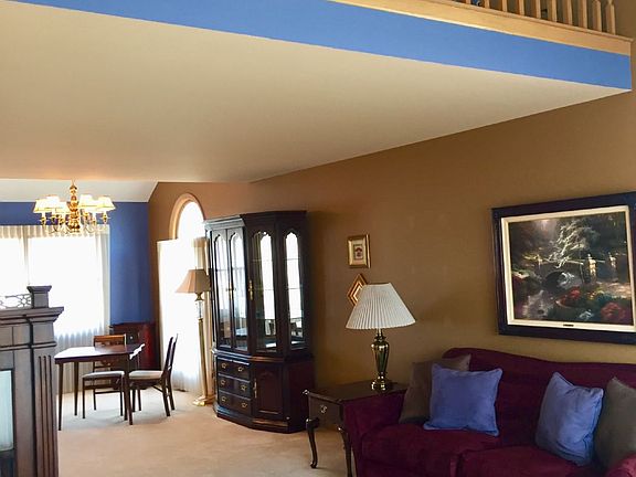 3rd image of 9214 Bayberry Ln