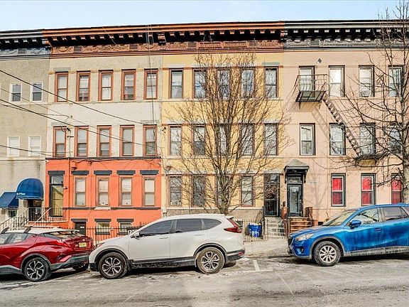 2nd image of 1202 13th St APT 6