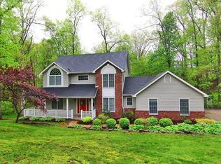 3102 Oakshire Ln, Jackson, MO 63755