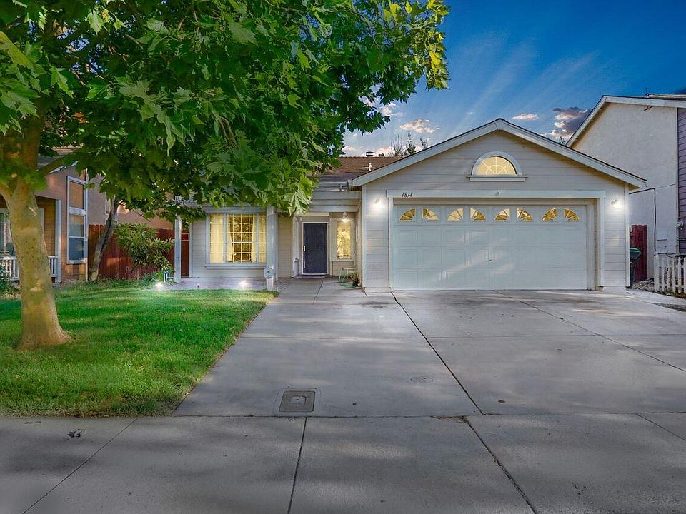 1st image of 1874 Saint Lakes Way