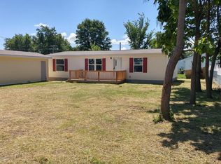 72 Central Ave, Buckeye Lake, OH 43008