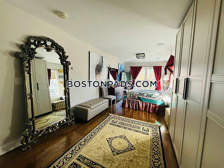 7 Webster St #1 — Photo 13
