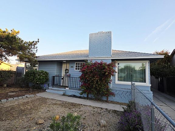 2nd image of 1735 E Princeton Avenue