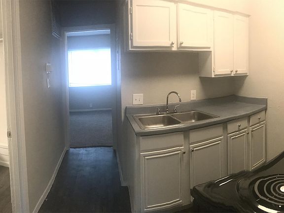 2nd image of 706 N Ewing Ave APT 206
