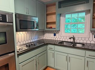 2798 Cottonwood Dr, Marietta, GA 30066