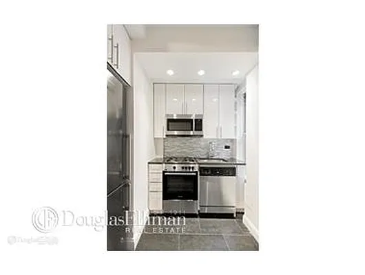 Rented by Douglas Elliman | media 9