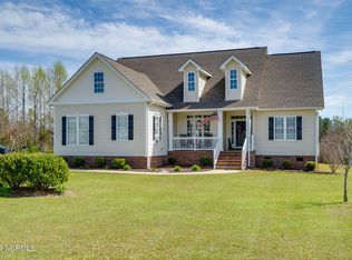 17 Jenn Rd, Burgaw, NC 28425