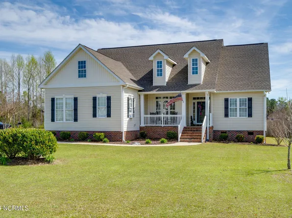 17 Jenn Road, Burgaw, NC 28425