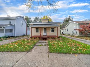 221 N Clinton St, Charlotte, MI 48813