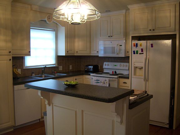 4th image of 762 Parkway Dr
