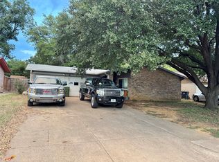 2501 S Fielder Rd, Arlington, TX 76015