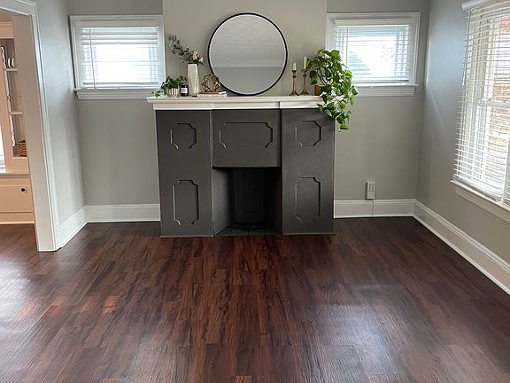 5th image of 2167 Clarence Ave #2
