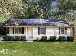 1162 Mission Rd, Cartersville, GA 30120