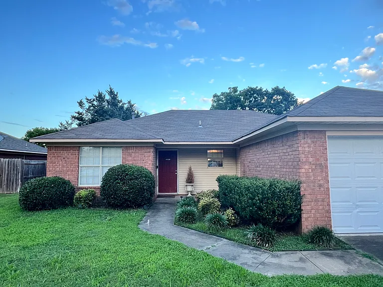 2250 Remington Rd — Photo 20
