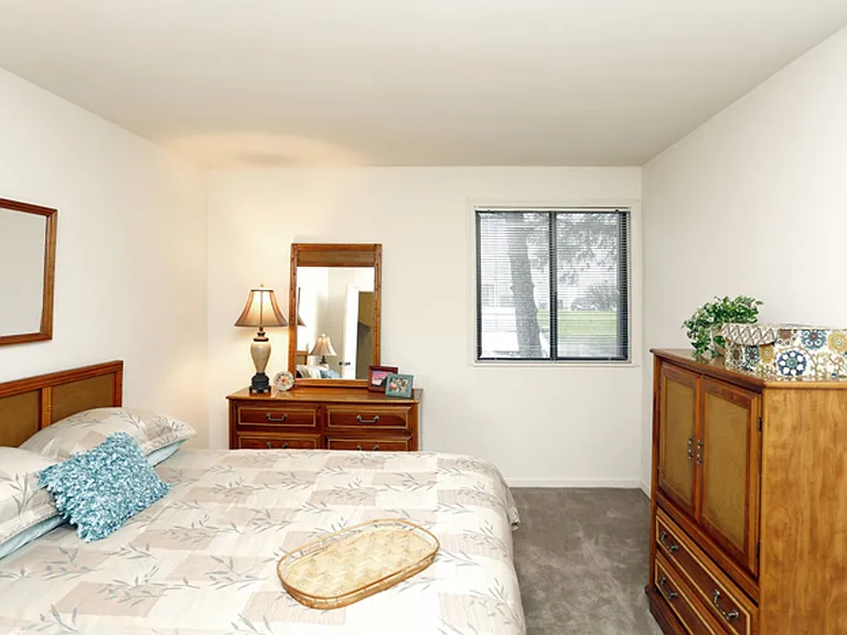 The Ravine Apartment Homes — Photo 34