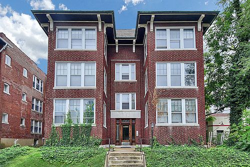 3rd image of 4060 Cleveland Ave APT 2W