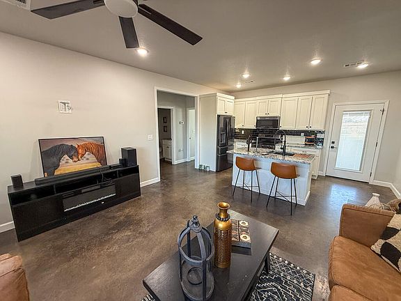 5th image of 15833 Promised Land Ln N