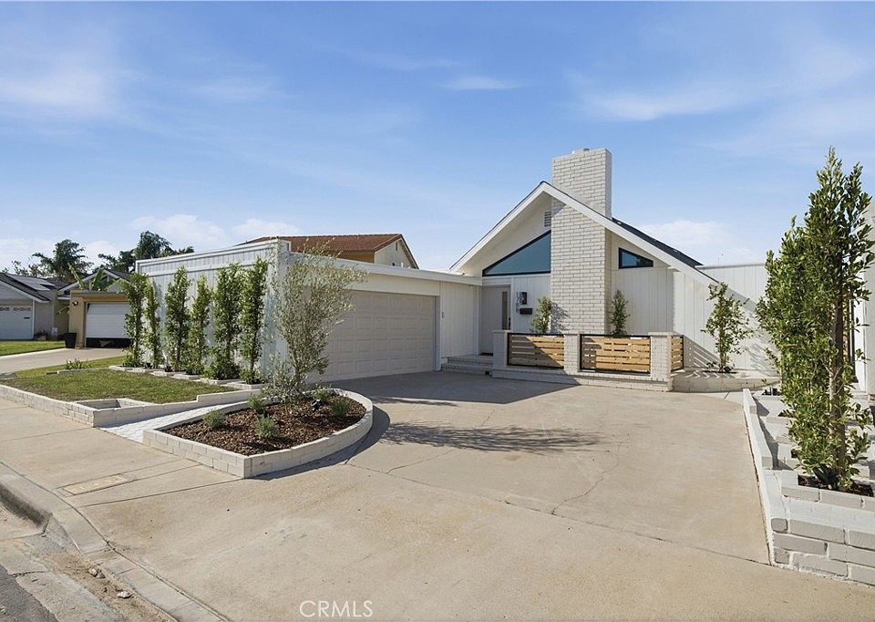 1st image of 1788 Hawaii Cir