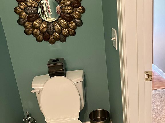 Half bath down stairs