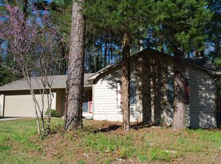3356 Deshong Dr, Stone Mountain, GA