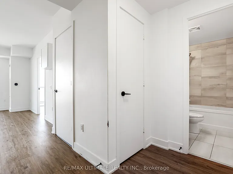 50 George Butchart Dr #906 — Photo 5
