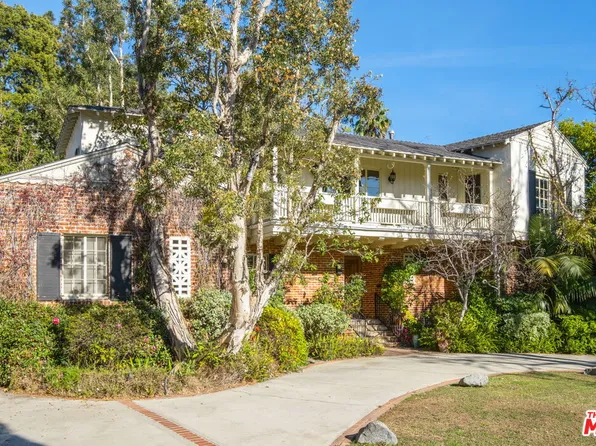 1210 N Doheny Dr, Los Angeles, CA 90069