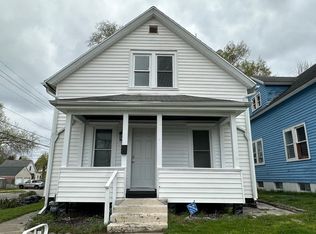 1702 Kendall St, South Bend, IN 46613