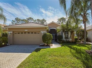 8594 Gleneagle Way, Naples, FL 34120