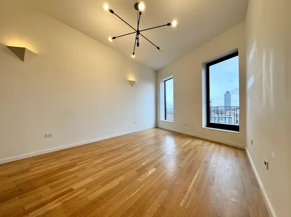 336 Flatbush Avenue image 1 of 13