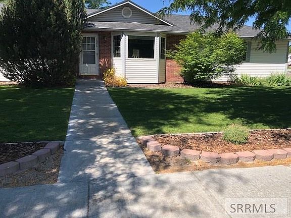 4th image of 1094 Caysie Ln