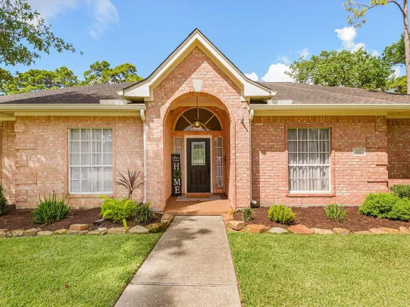 231 Creekside Dr, League City, TX 77573