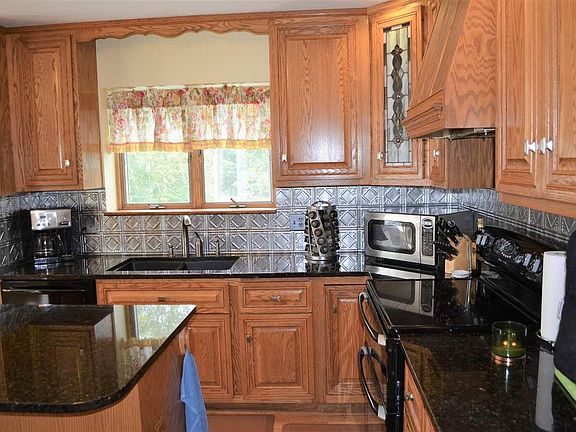 5th image of 1074 Isabella Vista Dr