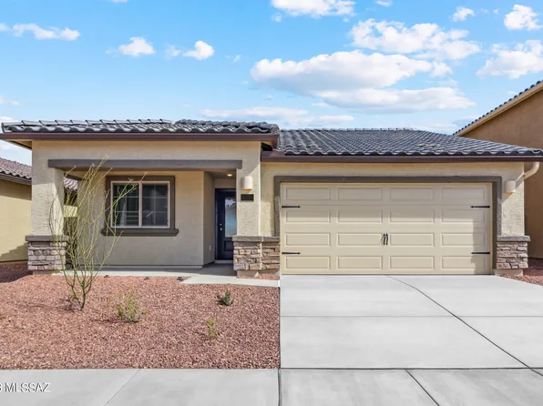 35076 S Iron Jaw Dr, Red Rock, AZ 85145