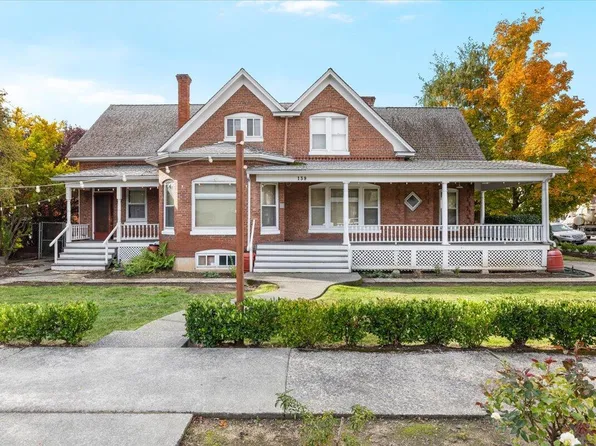 139 SW I St, Grants Pass, OR 97526