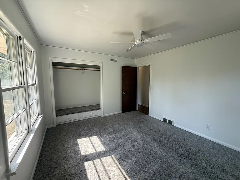 3032 NW 67th St — Photo 19