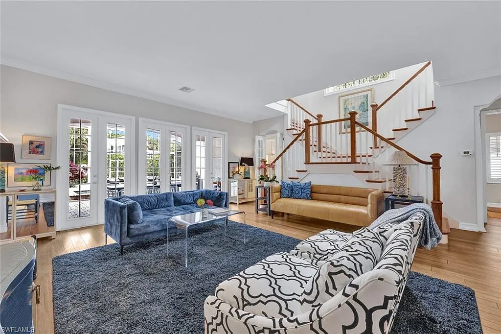 6 bed, 6.5 bath, 4351 sqft, $43,500 — Photo 2