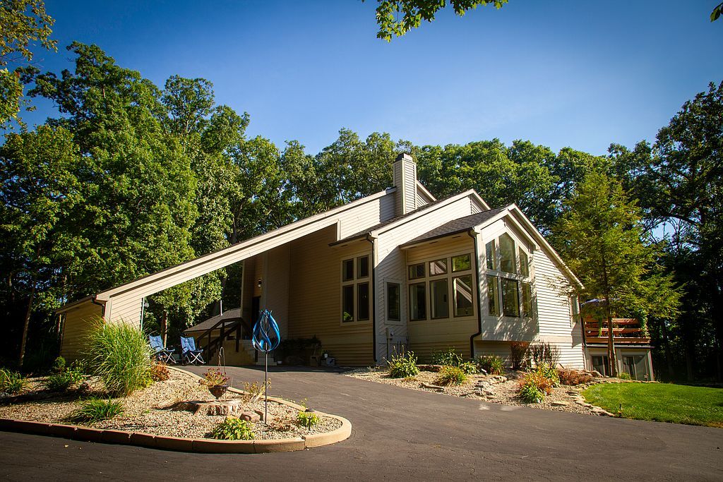 1802 Hathaway Rd - Property Image
