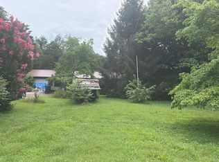 8525 Cracker Neck Rd, Washburn, TN 37888