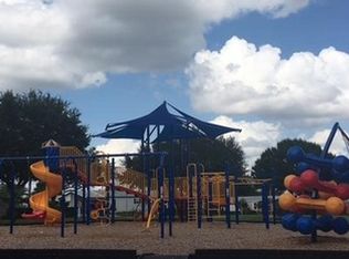 812 Pine Ridge Dr, Davenport, FL 33897