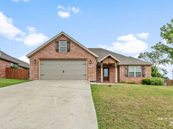 1921 Price Ave, Lowell, AR 72745