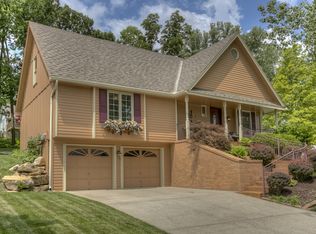 7320 N Ava Ave, Kansas City, MO 64151
