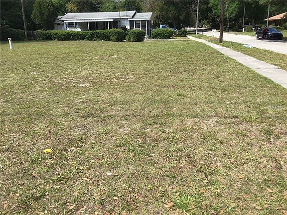 4th image of 3307 Deleuil Ave