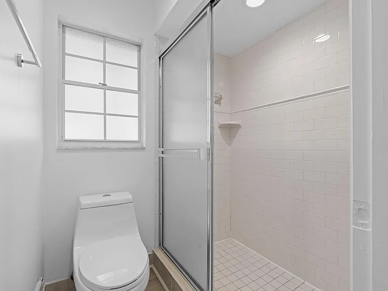 1410 Ocean Dunes Cir — Photo 23