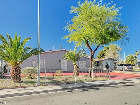 2nd image of 4825 Kilda Cir