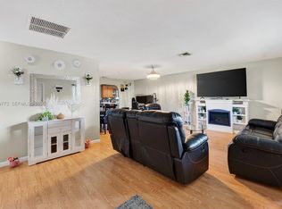 5511 Barnstead Cir, Lake Worth, FL 33463
