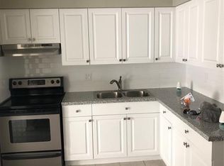 2340 NW 52nd Ct, Fort Lauderdale, FL 33309